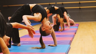 Acro dance class